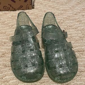 Gap size 6 toddler girl sandals